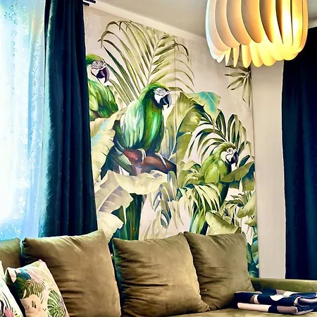 Boutique Mit Balkon Apartment