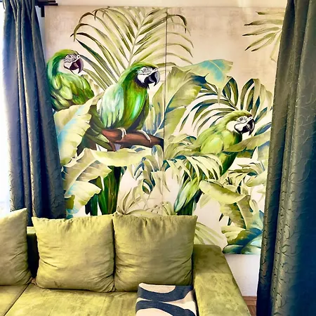 Apartment Boutique Mit Balkon *